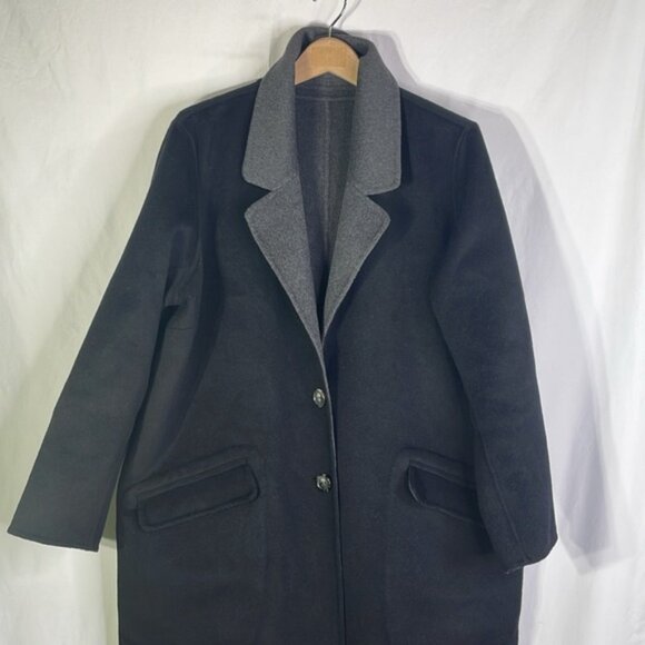 Universal Standard reversible, double faced luxe wool coat - Picture 7 of 16
